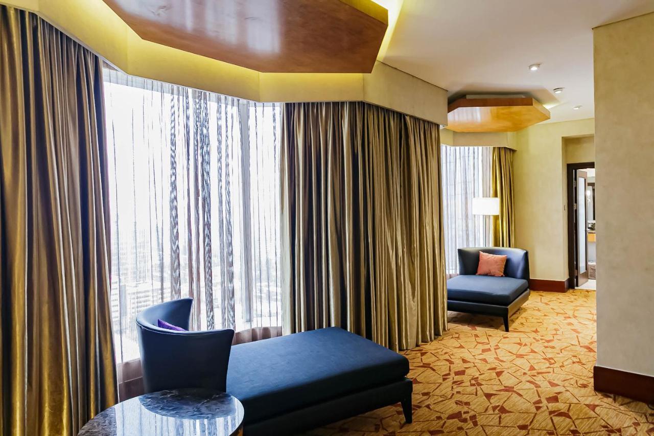 Lagos Continental Hotel Esterno foto A suite at the hotel